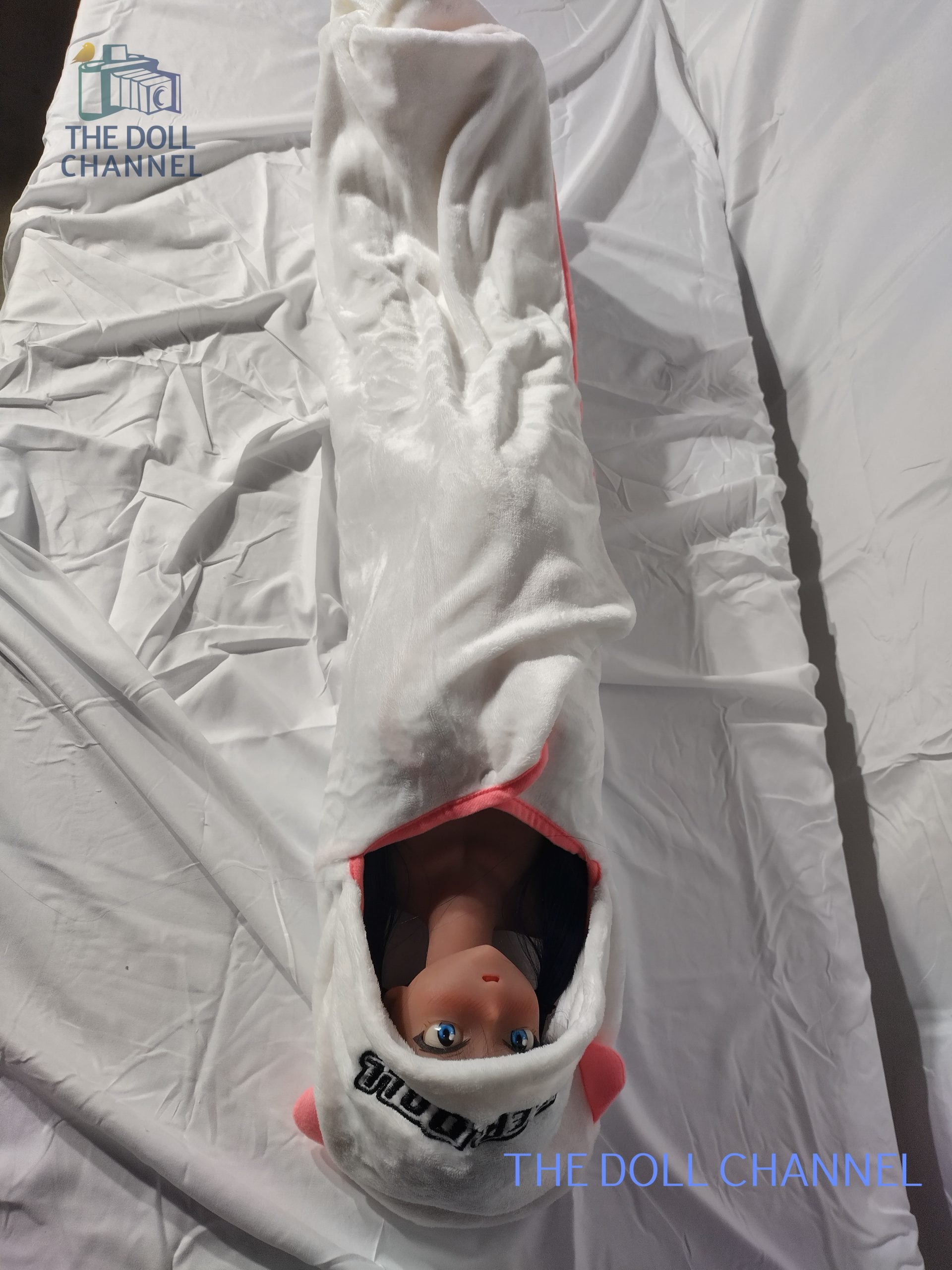 Piper Doll Mini Cat Ear Blanket - Image 4