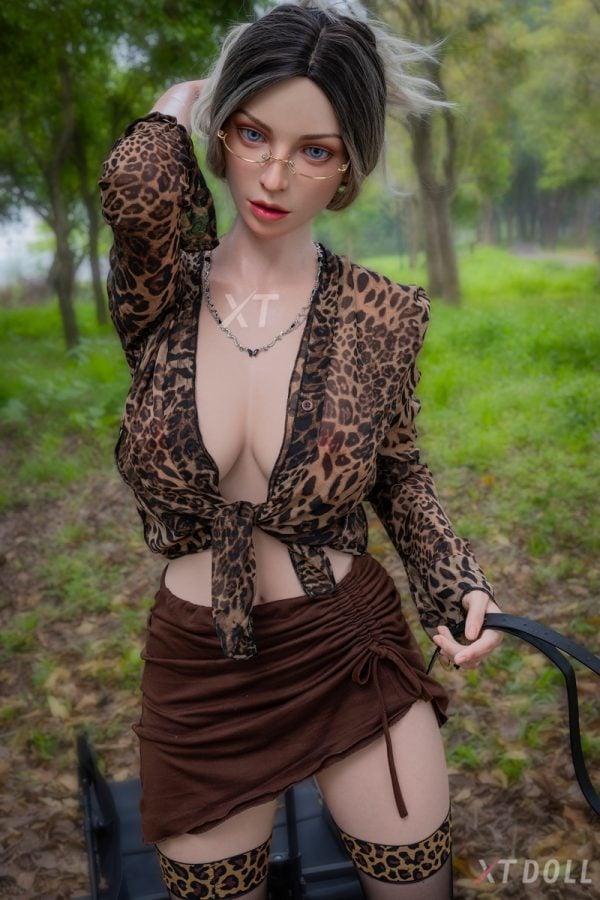 XT Doll Full Silicone 165 Cm E-Cup Melanie - Image 5